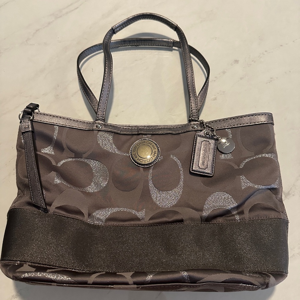 LIKE NEW Coach Gray Signature Purse with Leather Trim